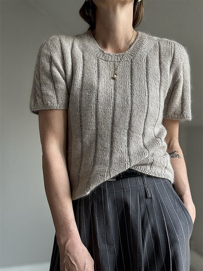 Braidy Loop Tee | bezaubernde Schulter mit Zopfmuster aus Cotton Merino und Soft Silk Mohair von Knitting for Olive
