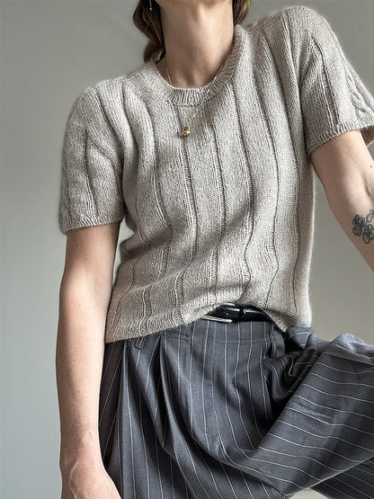 Braidy Loop Tee | bezaubernde Schulter mit Zopfmuster aus Cotton Merino und Soft Silk Mohair von Knitting for Olive