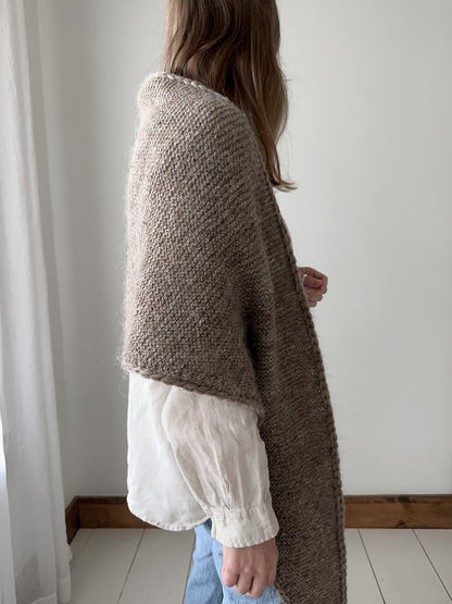 Autumn Tales Shawl | light and warm from Plötulopi by Lopi Island