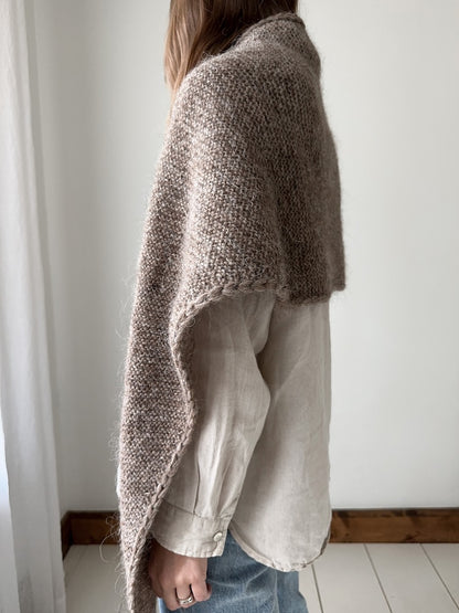 Autumn Tales Shawl | light and warm from Plötulopi by Lopi Island