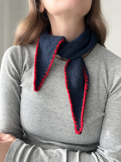 Écharpe Phoebe | super facile en Classic Cashmere de Cardiff Cashmere