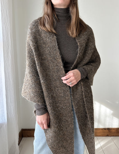 Winter Tales Blanket Shawl | grand châle léger en Plötulopi de Lopi Island