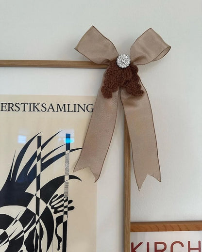 Holly Bow | festive bow with free pattern from Classic Cashmere by Cardiff