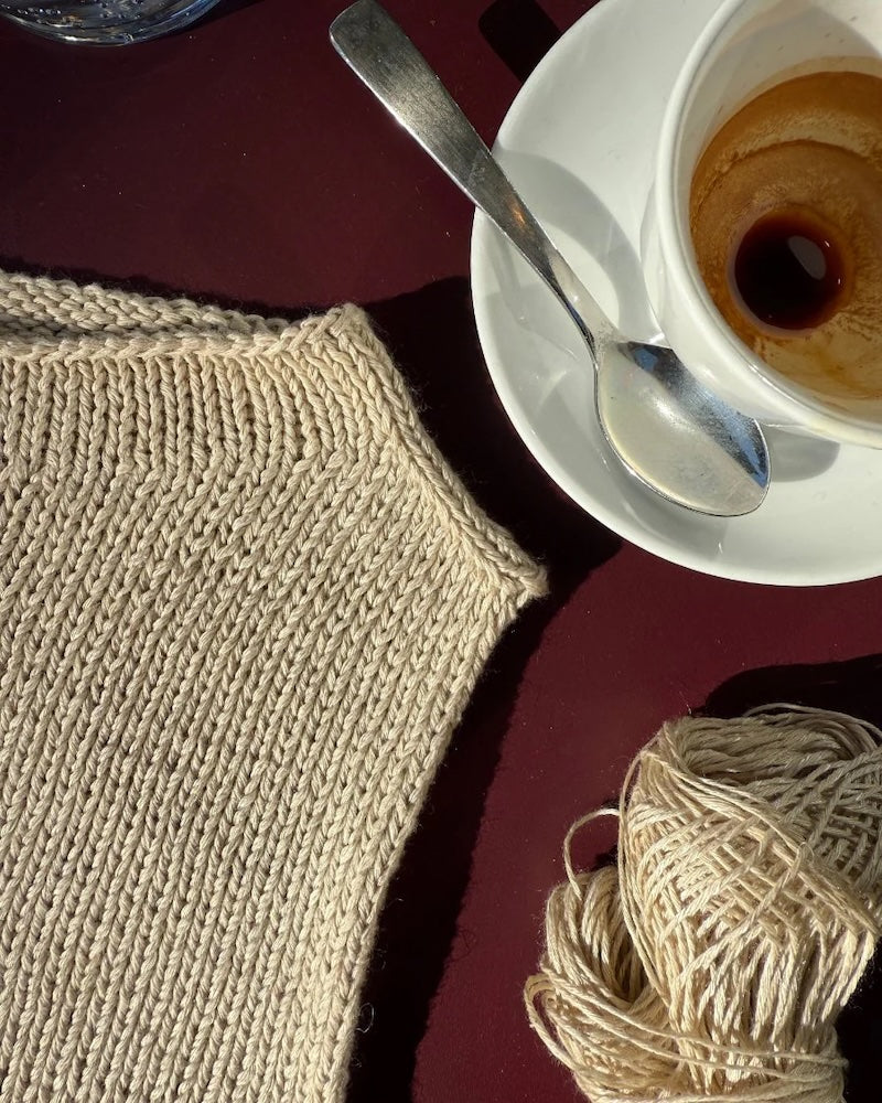 Ivy Top von PetiteKnit mit Tynn Line von Sandnes Garn 7