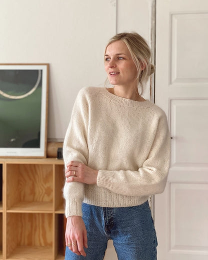 No Frills Sweater | casual classic made from Sunday and Primo Tynn Silk Mohair by Sandnes Garn