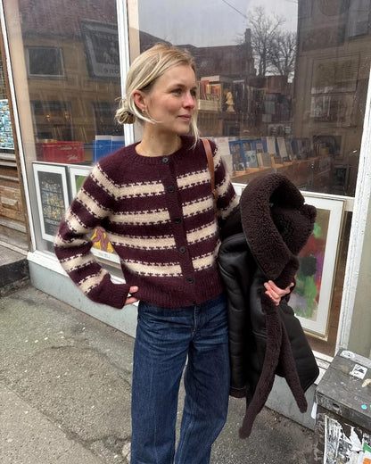 PetiteKnit Key Cardigan mit Peer Gynt und Alpakka Folgetrad von Sandnes Garn 1