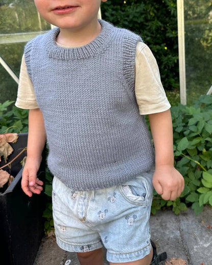 PetiteKnit Novice Slipover Kids mit Double Sunday von Sandnes Garn 2