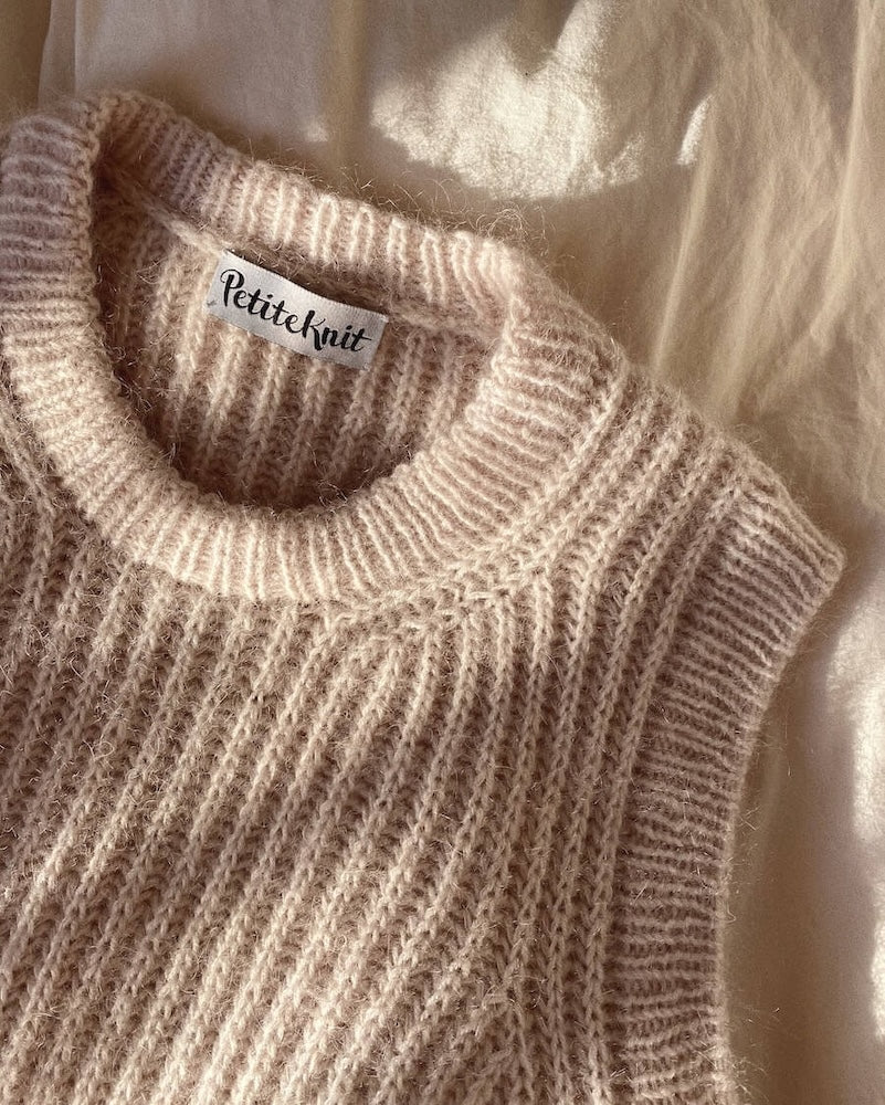September Slipover von PetiteKnit mit Tynn Peer Gynt und Tynn Silk Mohair von Sandnes Garn 5