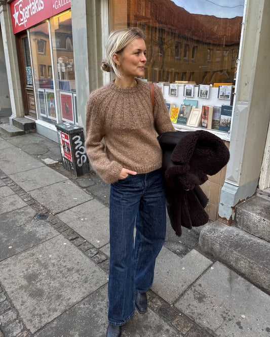 Sunday Sweater | cozy soft sweater with Kos and Tynn Silk Mohair from Sandnes Garn