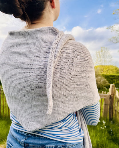 Das einfachste Tuch der Welt | lässig weich aus Cheeky Merino Joy von Rosy Green Wool