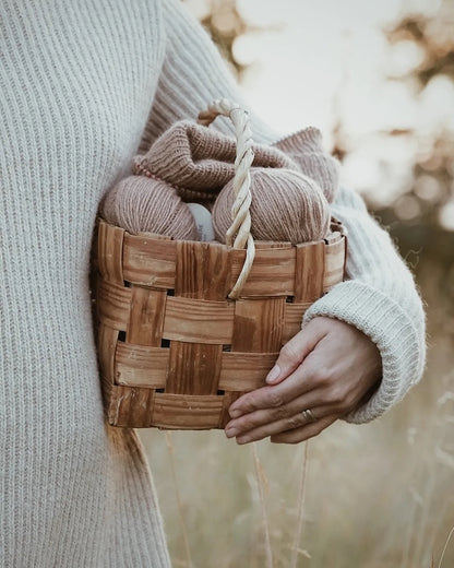 Heljä Hat | extremely soft cable pattern from Classic Cashmere by Cardiff