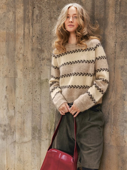 Astrid Damegenser | fines rayures de rameaux en Sunday et Tynn Silk Moahir de Sandnes Garn
