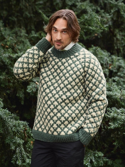 Christmas Tree Sweater - Man | bezaubernd schön aus Fritidsgarn von Sandnes Garn