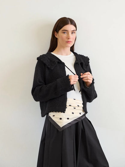 Chemisier Lilly | cardigan fin à col large en fil d'alpaga Folgetrad et Tynn Silk Mohair de Sandnes Garn