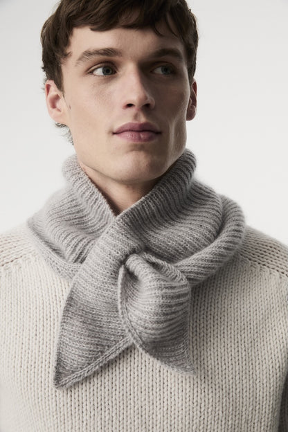 Sailor Scarf | delicate cloth in half brioche with Classic Cashmere by Cardiff