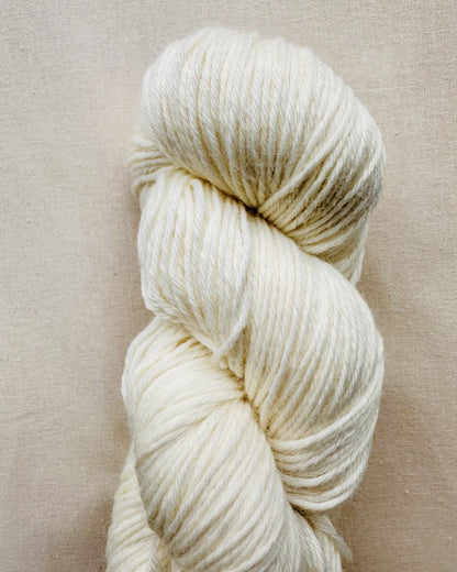 Sock yarn for dyeing 6-ply