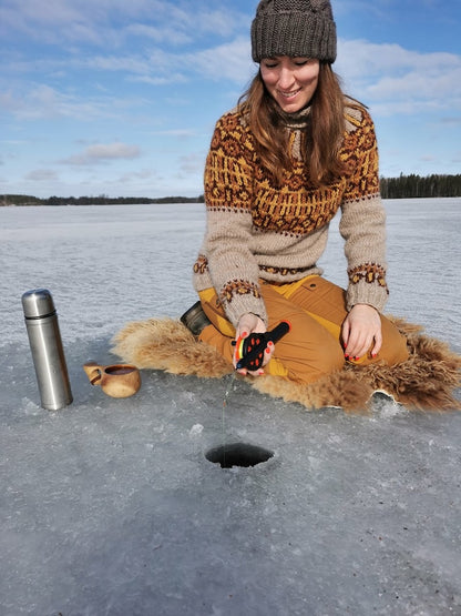 Forest Guard Sweater | kontrastreiches Norwegermuster aus Alafosslopi von Lopi Island