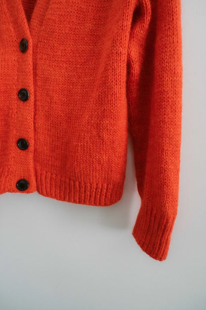 Wayfarer Cardi V | Basic Jacke aus Double Sunday und Tynn Silk Mohair von Sandnes Garn
