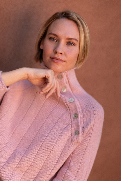 Pull Viga | douceur romantique en laine Far de Woolfolk