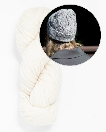 Vokse Hat | Cable-knit hat made from Far by Woolfolk