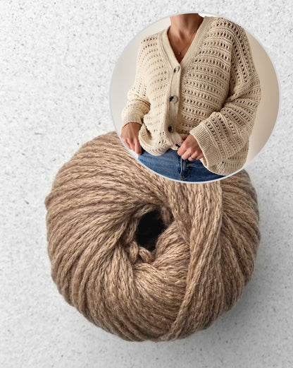Yutori Cardigan | luxuriös und weich aus Camel DK von Pascuali