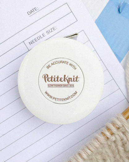 "Be accurate with PetiteKnit" - Maßband